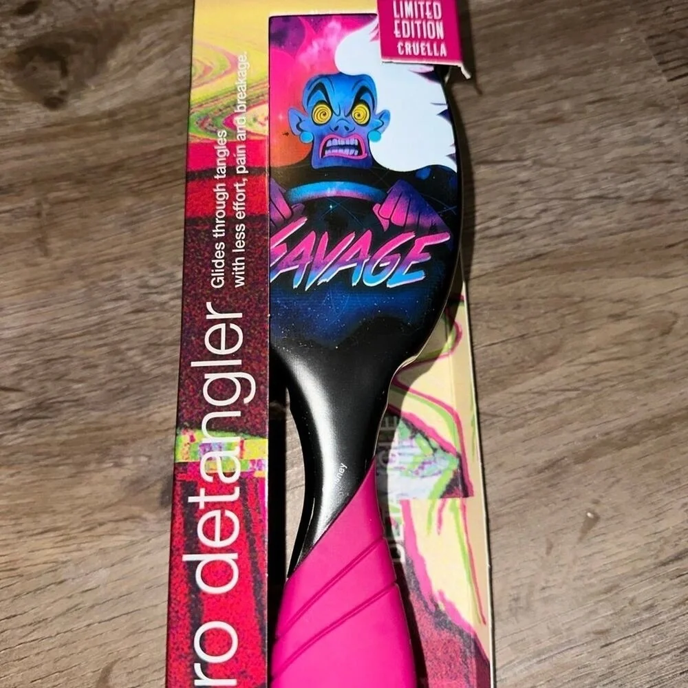Wet Brush Pro Limited Edition‎ Disney Villains Cruella Pro Detangler Brush